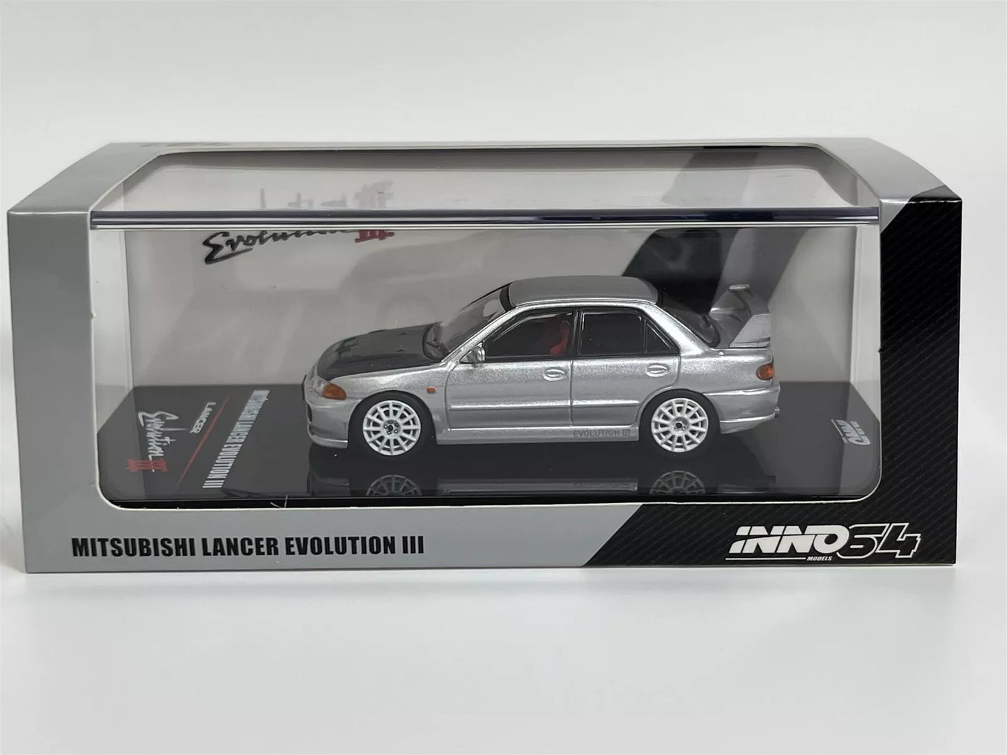 Inno64 1/64 Mitsubishi Lancer Evolution III Silver With Carbon Bonnet